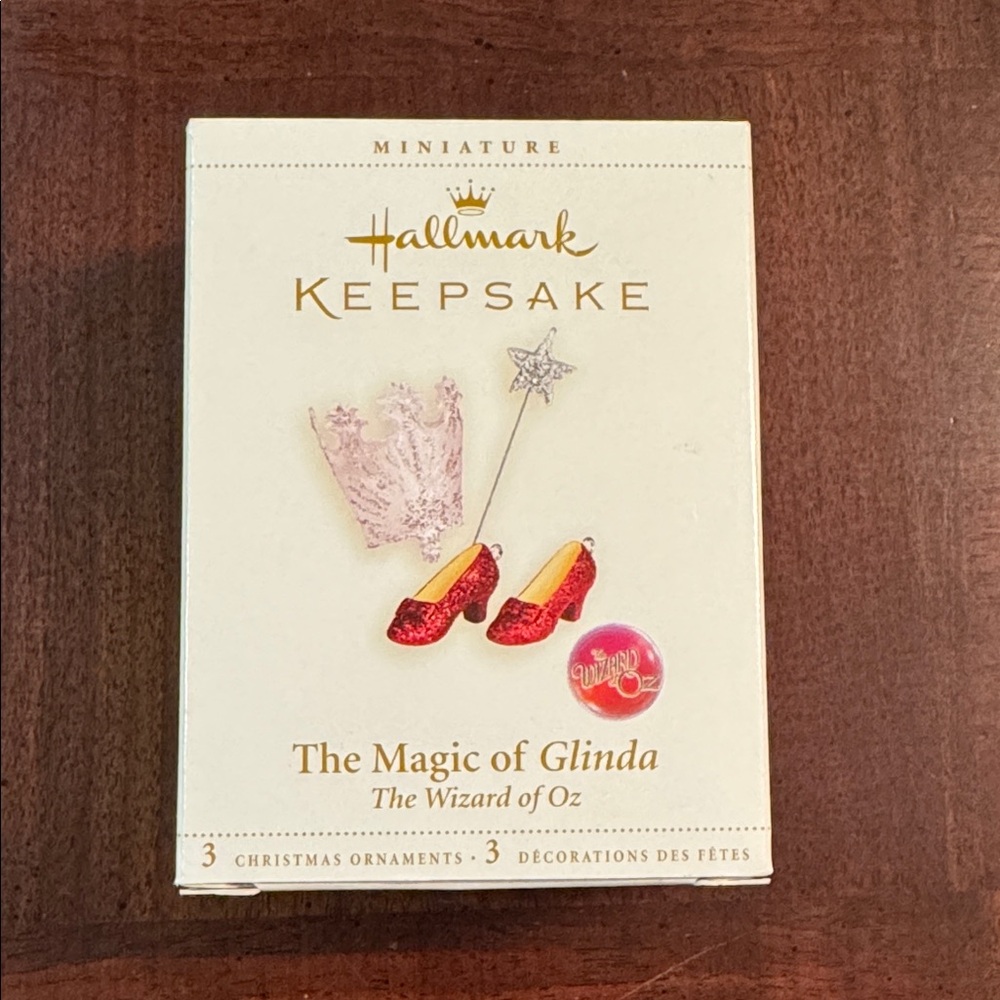 Hallmark Keepsake 2006 The Magic of Glinda Wizard of Oz Mini  3 Ornament Set New